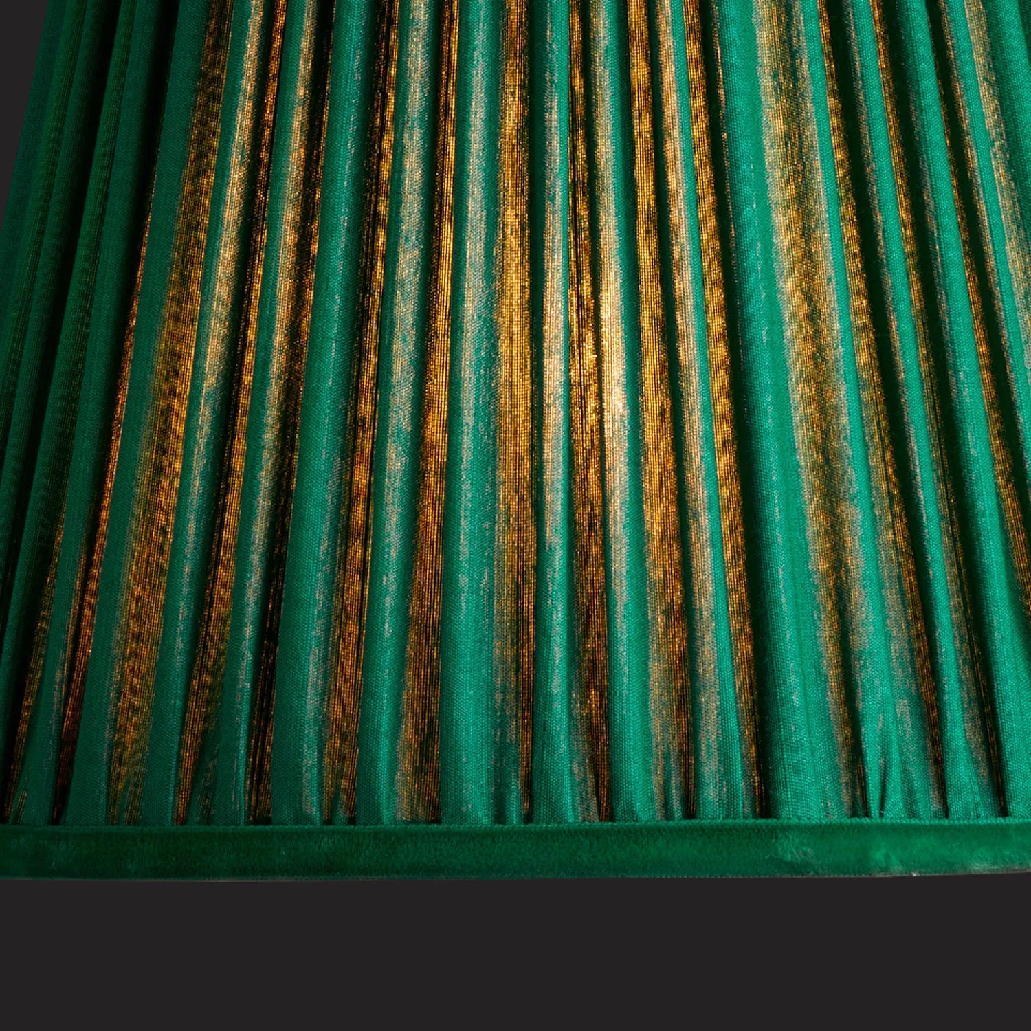 20cm wizard hat shade in emerald silk with velvet tape
