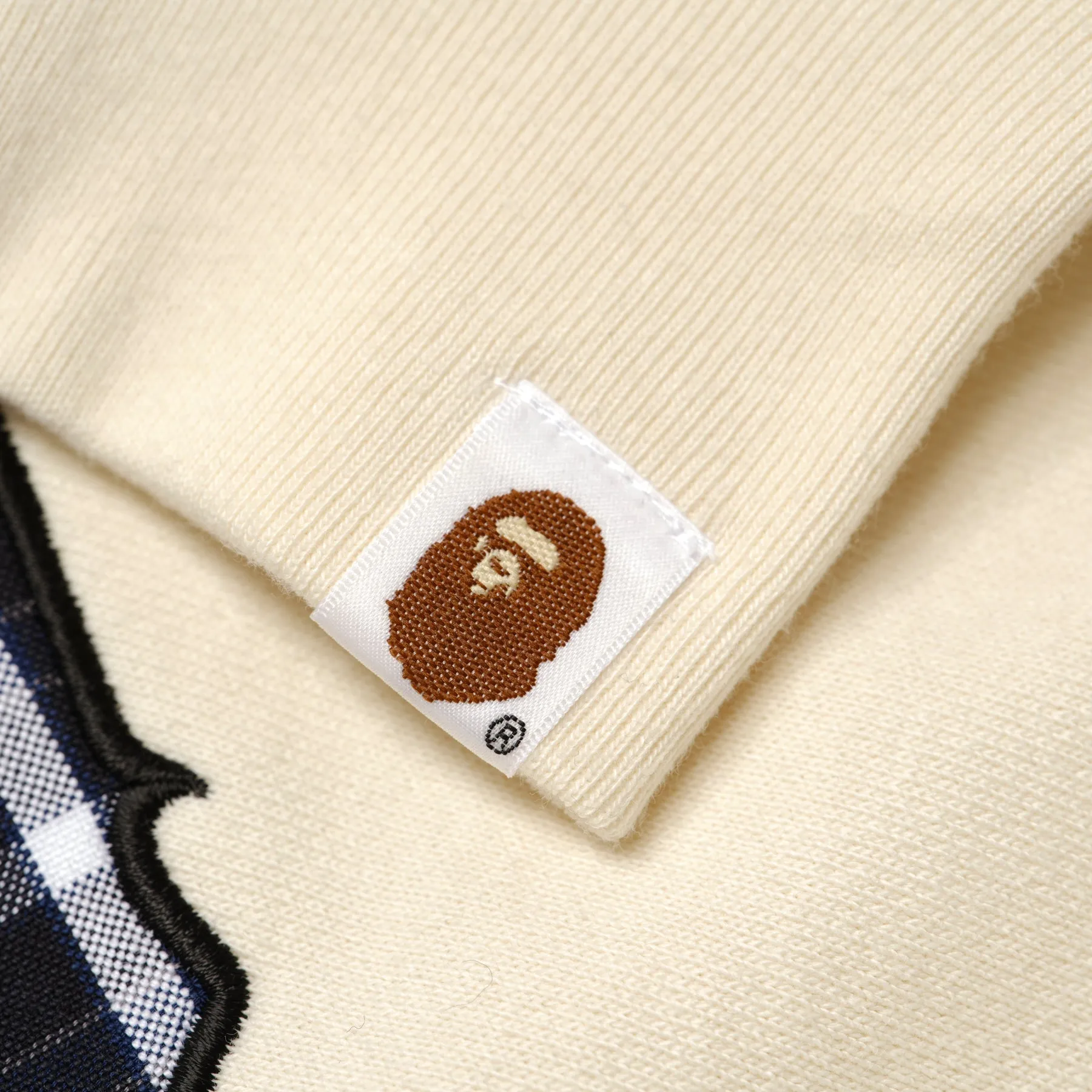 BAPE X CONCEPTS CREWNECK M RELAX (Ivory)