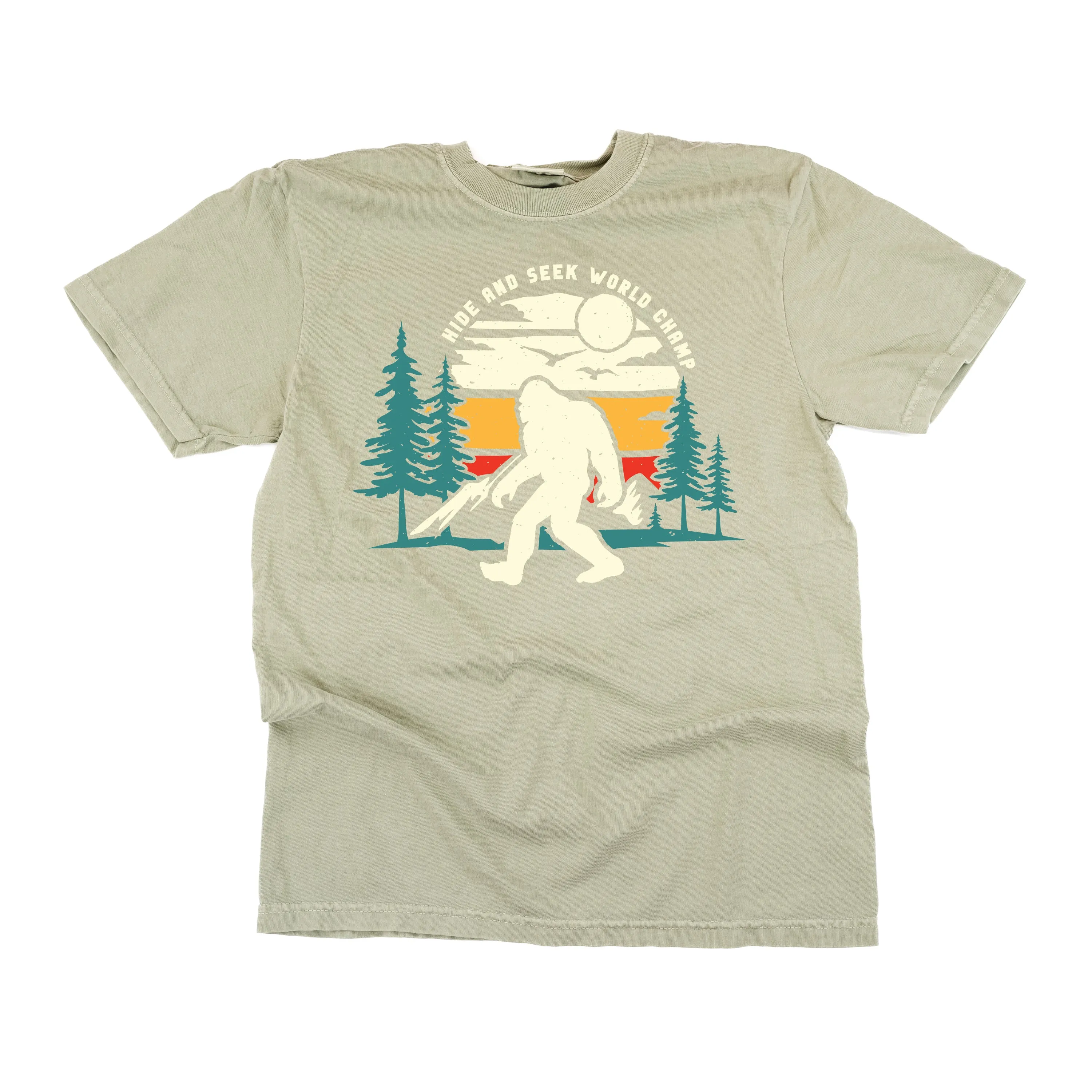 Big Foot - Hide and Seek World Champ - SHORT SLEEVE COMFORT COLORS TEE