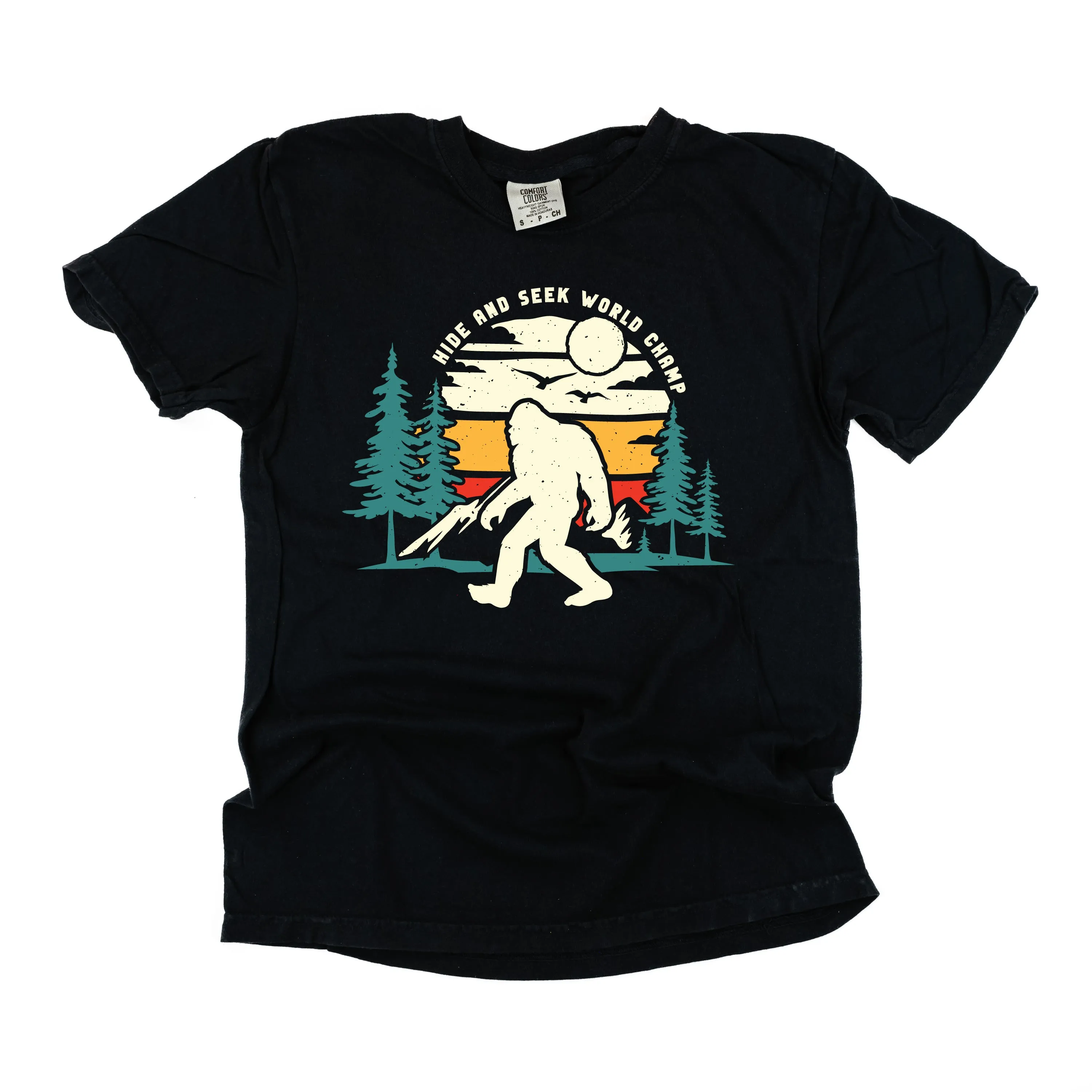 Big Foot - Hide and Seek World Champ - SHORT SLEEVE COMFORT COLORS TEE