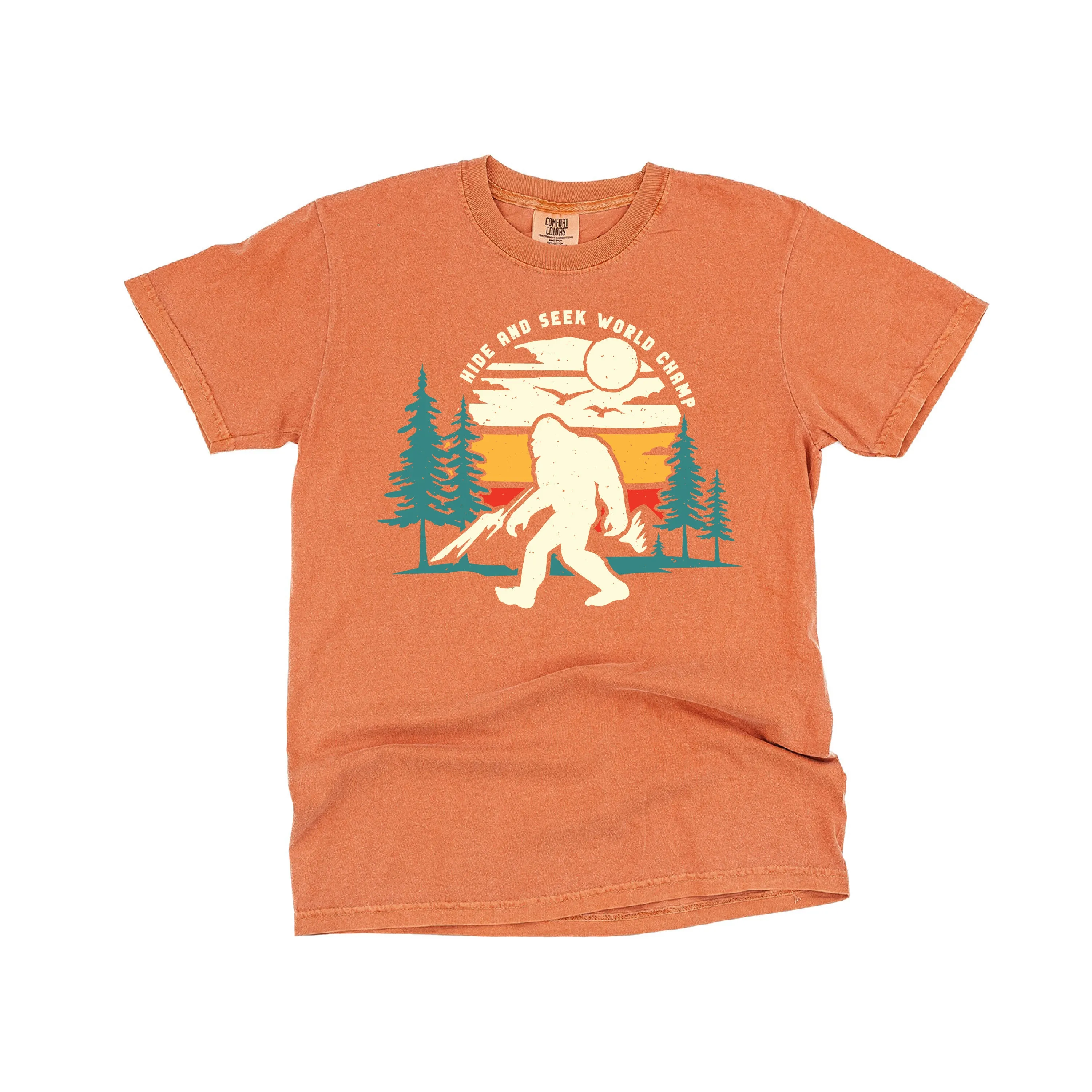 Big Foot - Hide and Seek World Champ - SHORT SLEEVE COMFORT COLORS TEE