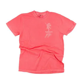 Bouquet Style - Happiness is Being a GIGI - SHORT SLEEVE COMFORT COLORS TEE