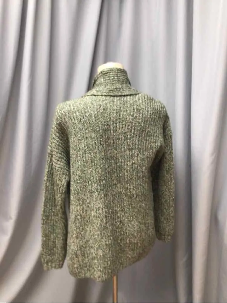 CABI SIZE XSMALL Ladies TOP