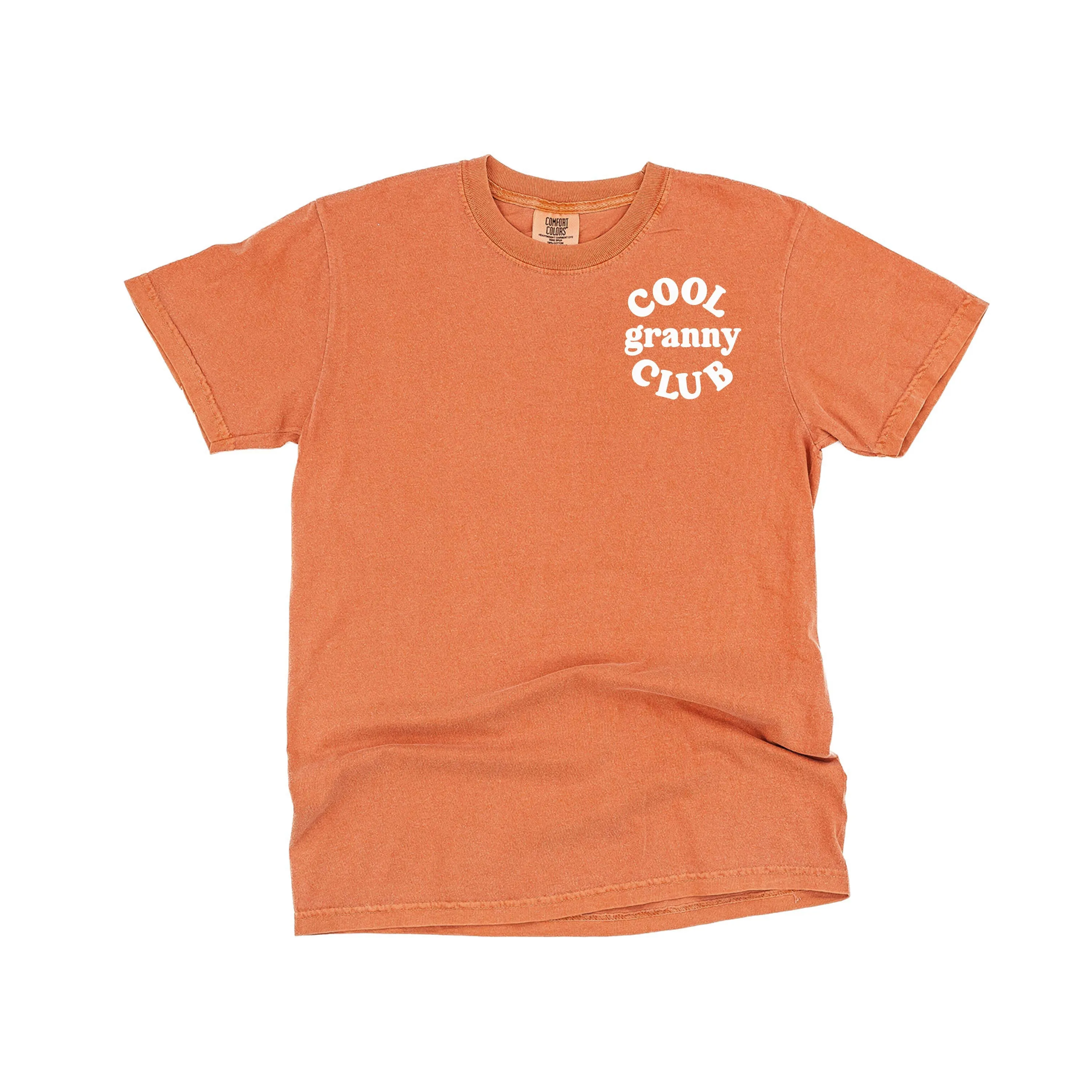 COOL Granny CLUB - Pocket Design - SHORT SLEEVE COMFORT COLORS TEE