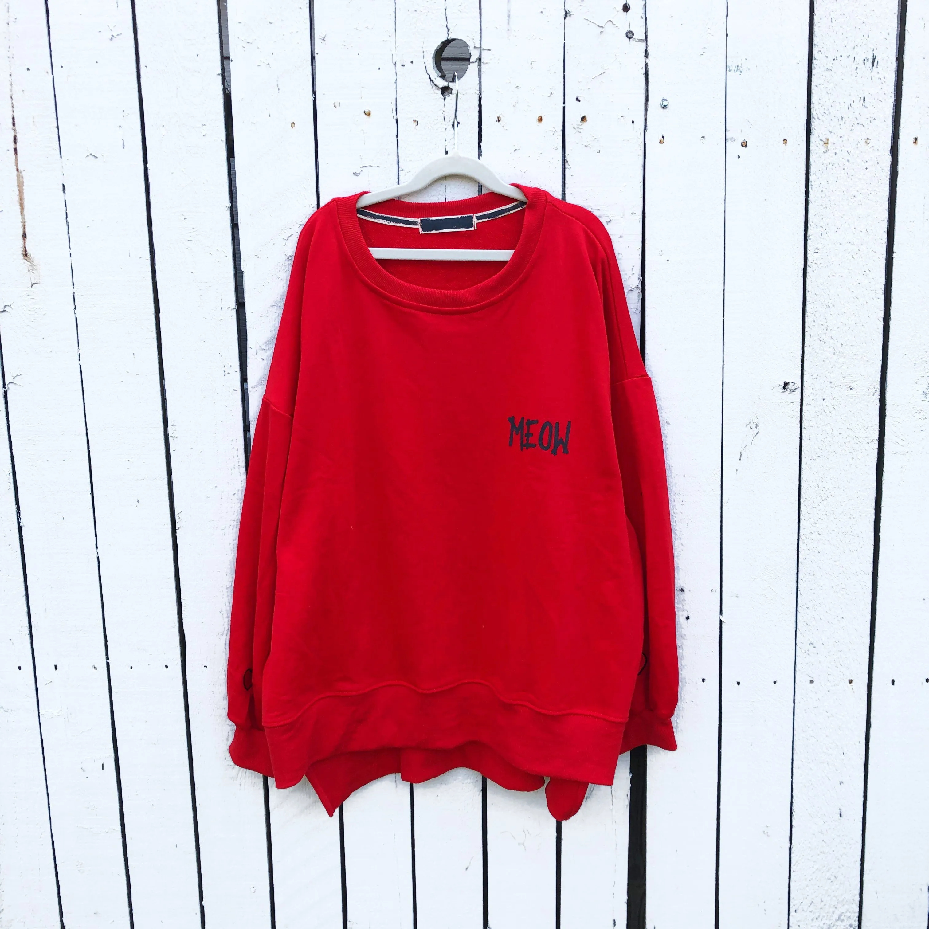 'IM A CAT' SWEATSHIRT
