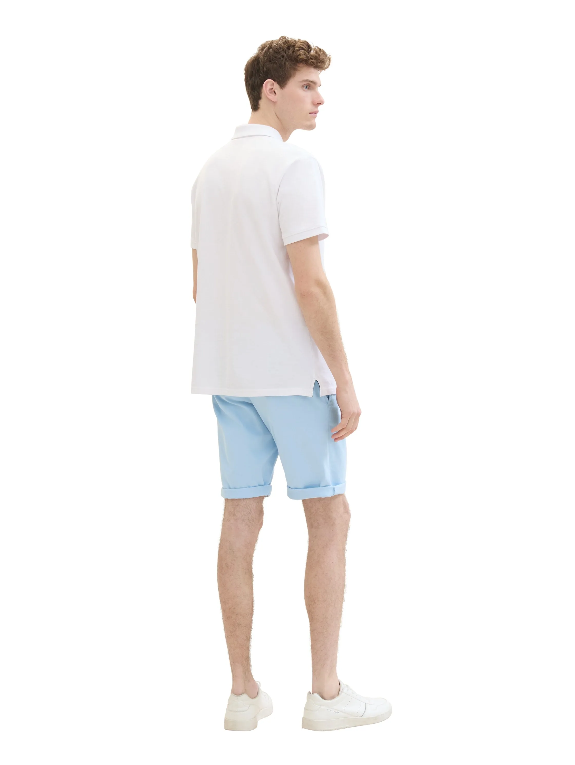 SLIM CHINO SHORTS