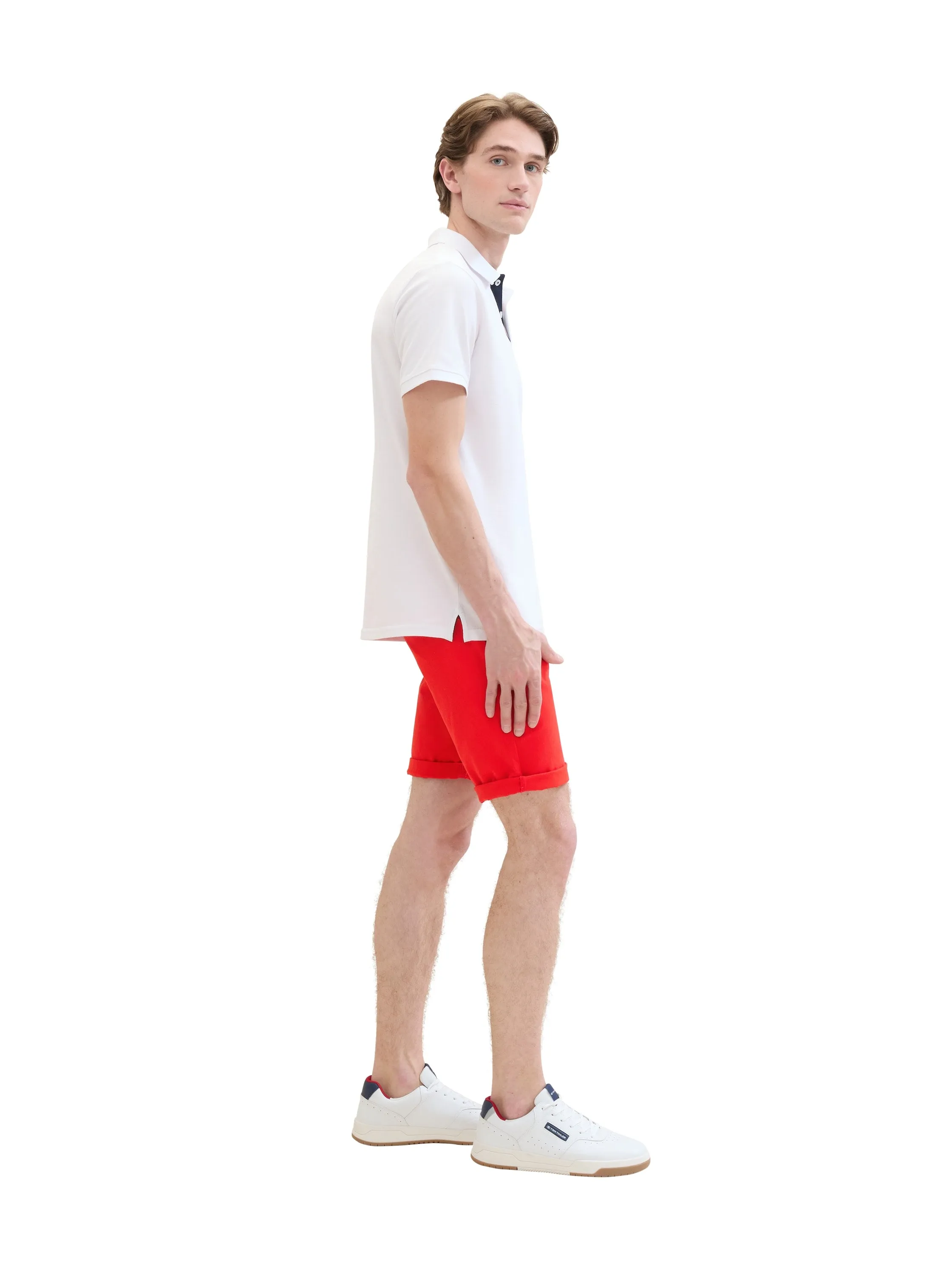 SLIM CHINO SHORTS