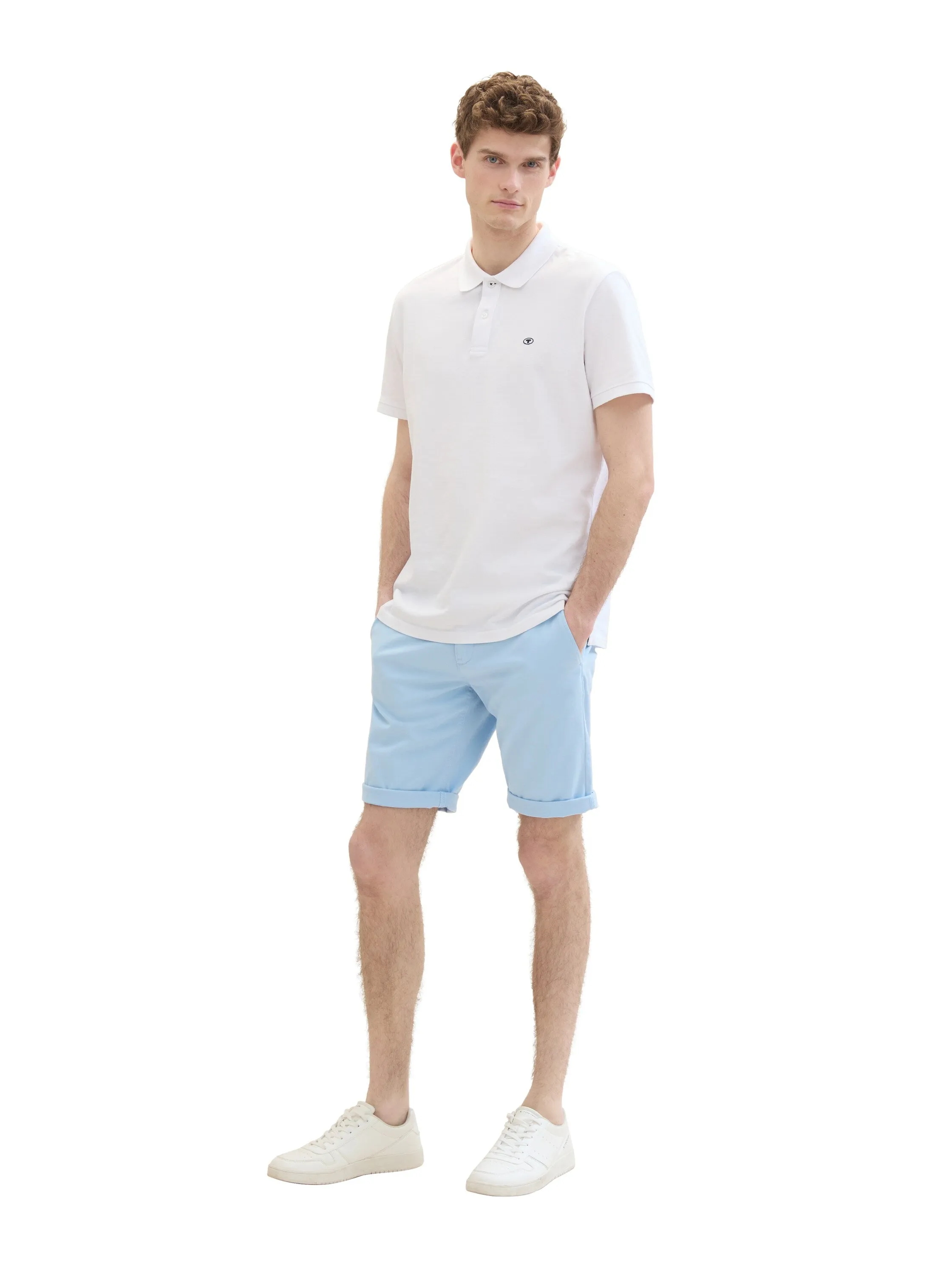 SLIM CHINO SHORTS