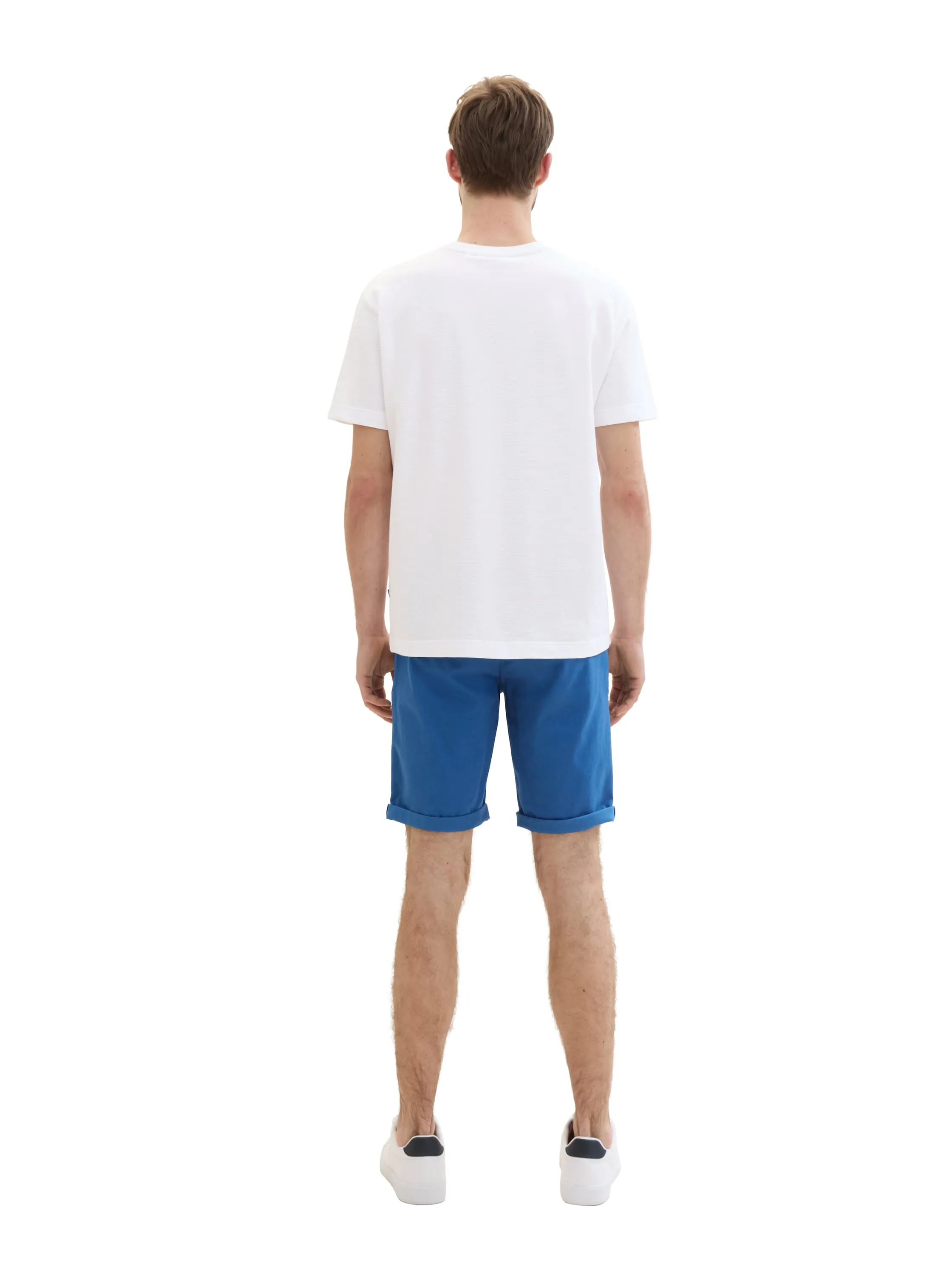 SLIM CHINO SHORTS