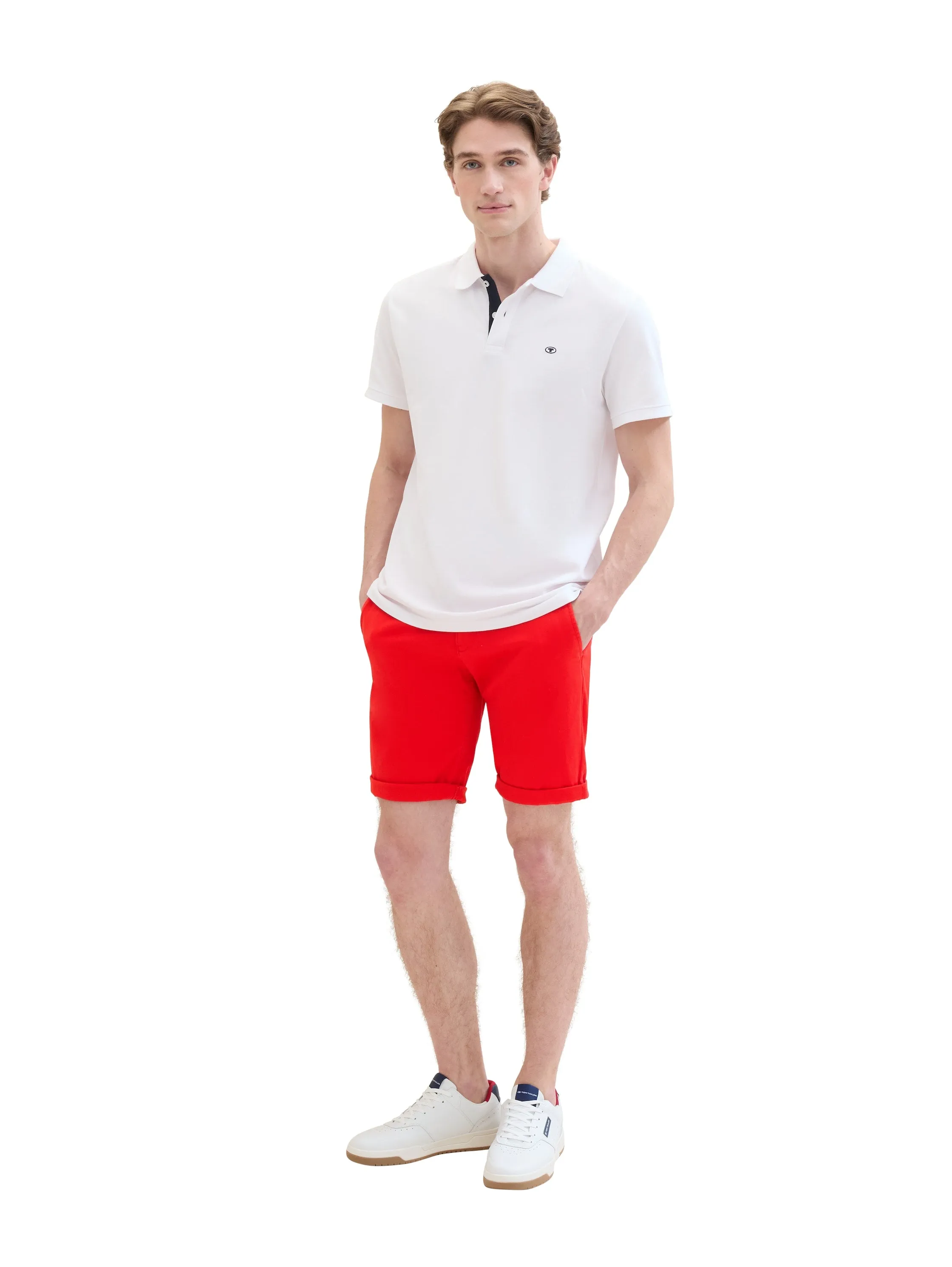 SLIM CHINO SHORTS