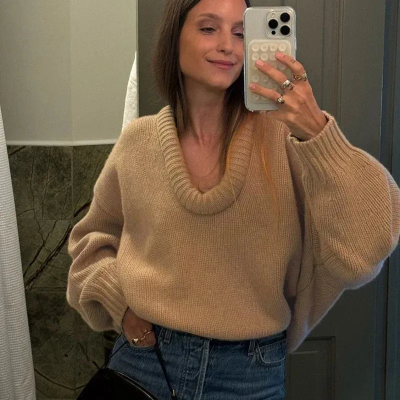 Tarna - Knit with large collar