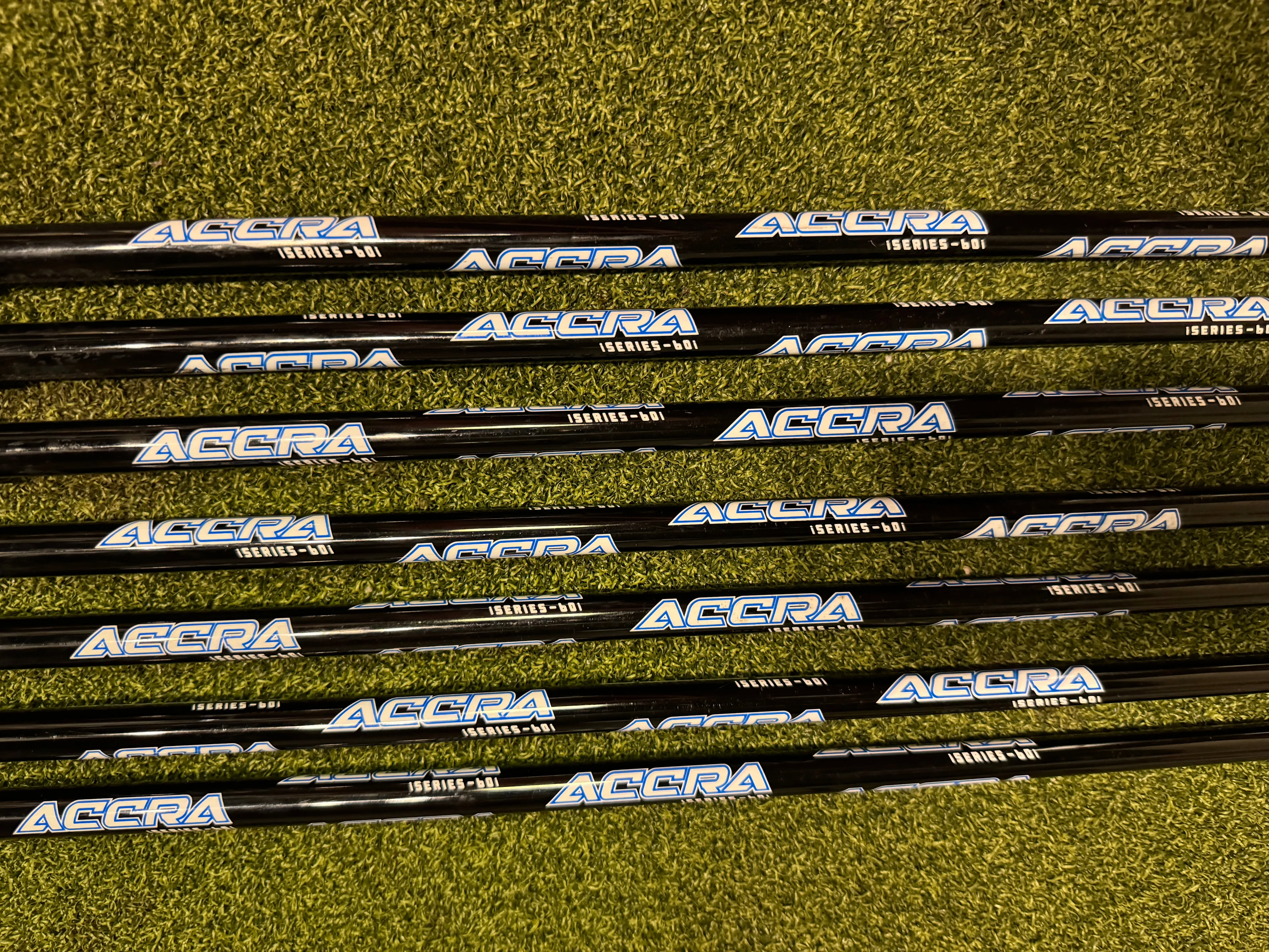 Titlesit T200 5-PW & 48* Iron Set, Accra i60 Senior Flex, RH