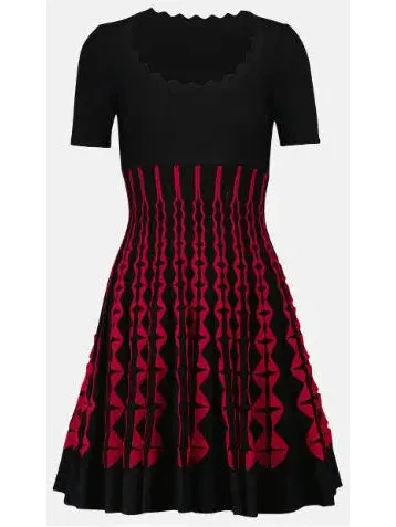 Women’s Color Contrast Knit Mini Dress