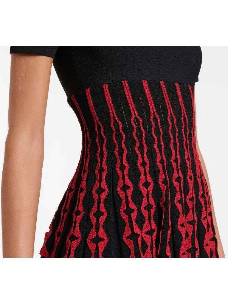 Women’s Color Contrast Knit Mini Dress